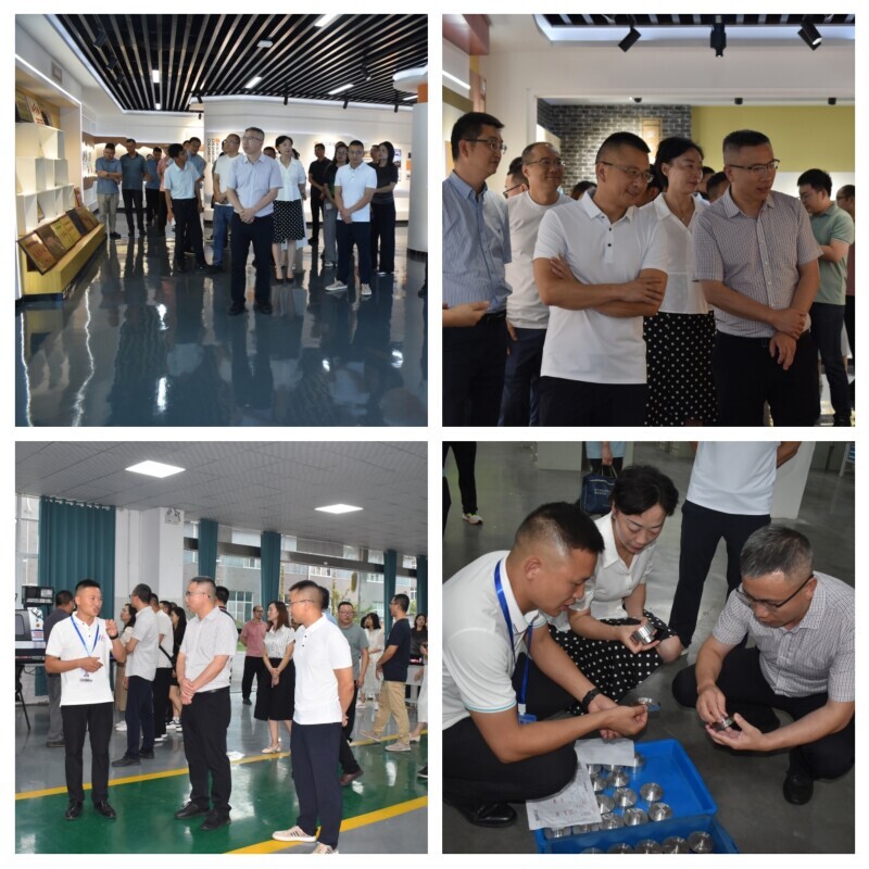 2参观南溪职业技术学校